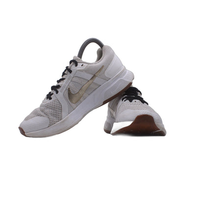 Nike Womens Run Swift 2 Running Shoe