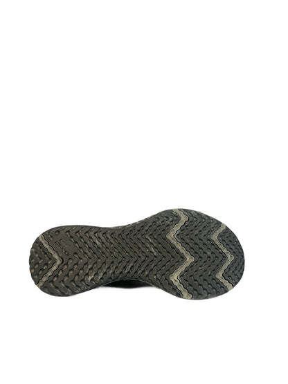 Nike Revolution Blacck Sneaker
