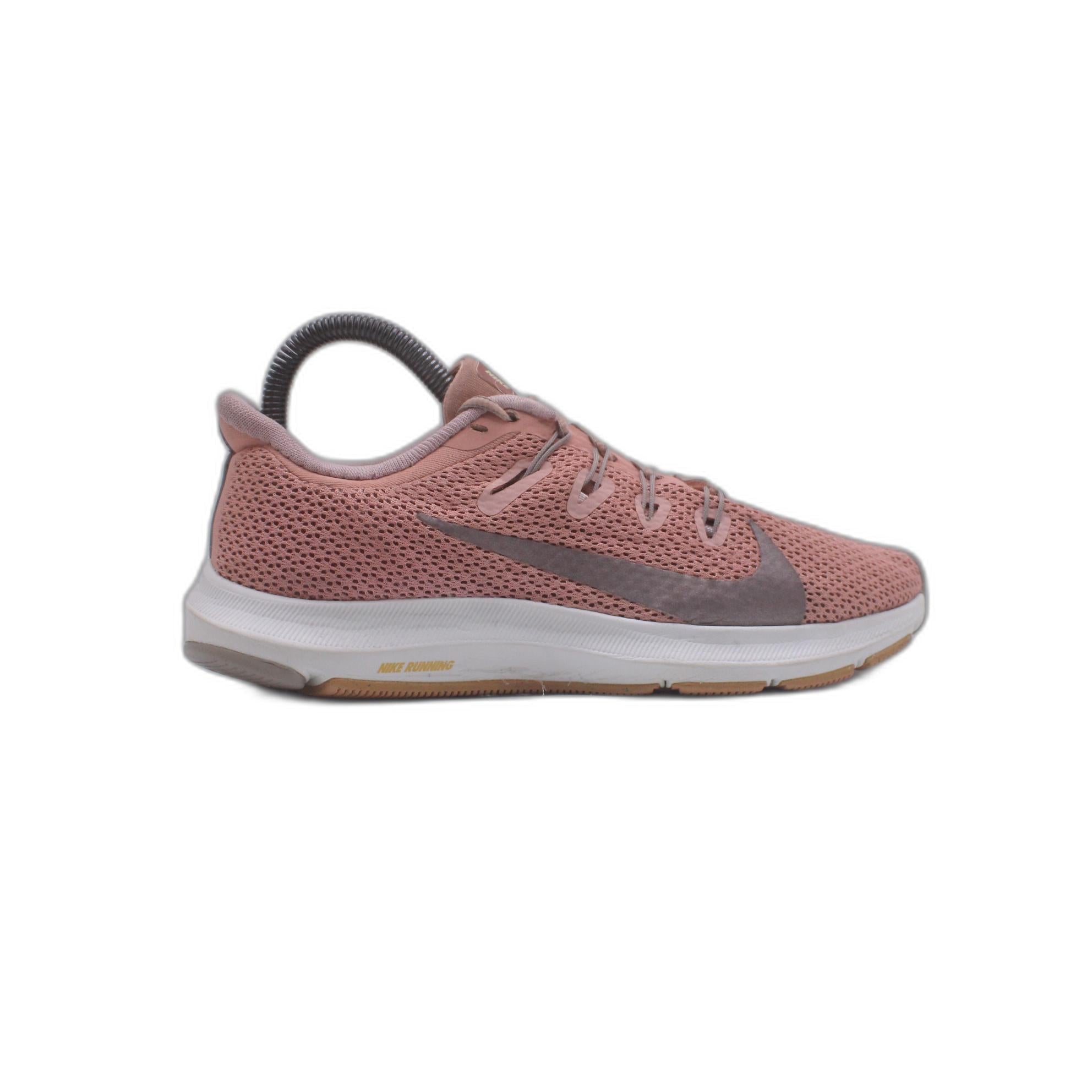 nike quest 2 pink quartz