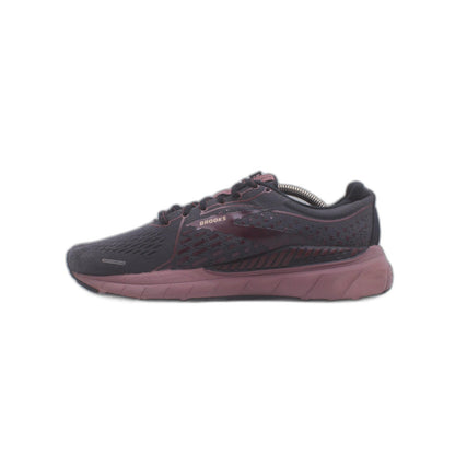 Brooks Adrenaline GTS 21 Low Lace Up Sneaker