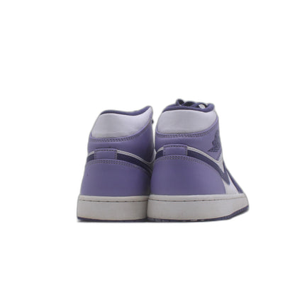 Nike Air Jordan 1 Low SE Shoe