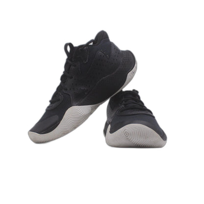 Under Armour Unisex UA Spawn 4 Basketball Shoe