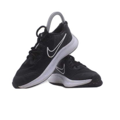 Nike Star Runner 3 Low Black Dark Smoke Grey Sneaker