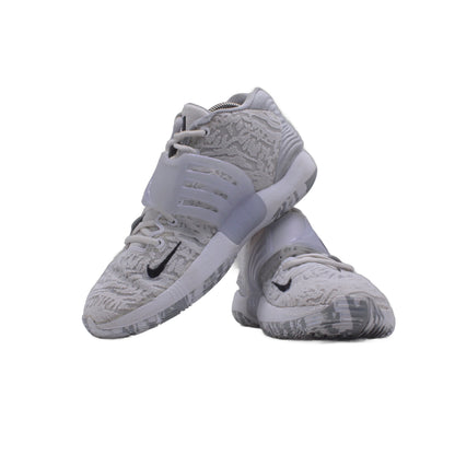 Nike Air Zoom Basketball Sneaker