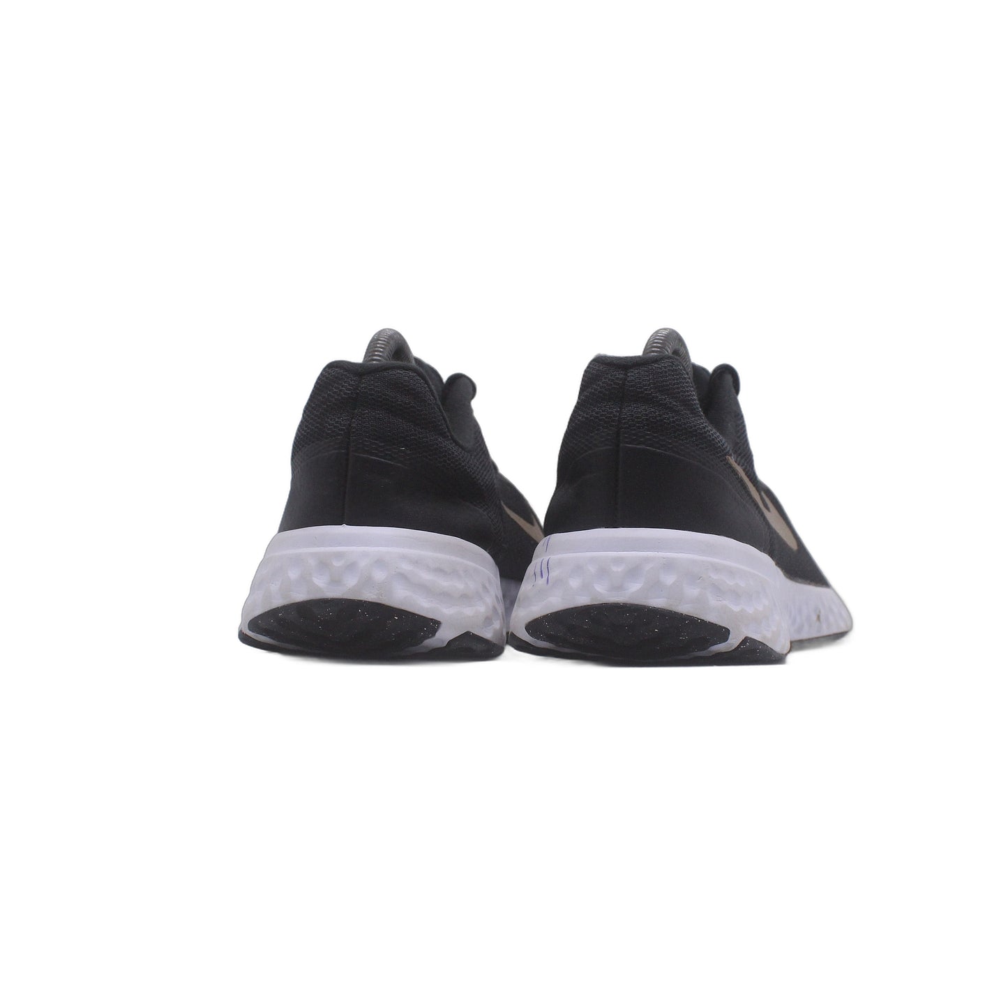 Nike Revolution 6 Black Metallic Gold Sneaker