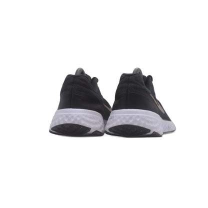 Nike Revolution 6 Black Metallic Gold Sneaker