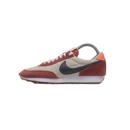 Nike Suede Sneaker