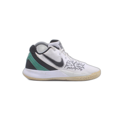 Nike Kyrie Flytrap II Boys Low-Top Textured-Sole Basketball Sneaker
