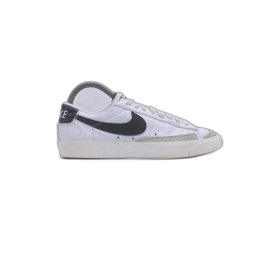 Nike Blazer Low 77 Vintage White Sneaker