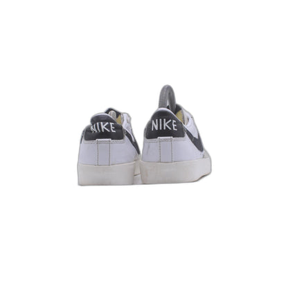 Nike Blazer Low 77 Vintage White Sneaker