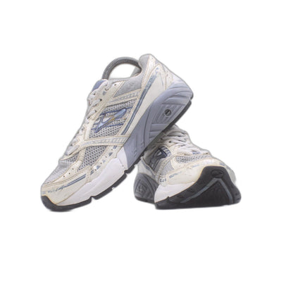 Brooks Addiction 9 Walking Running Shoe