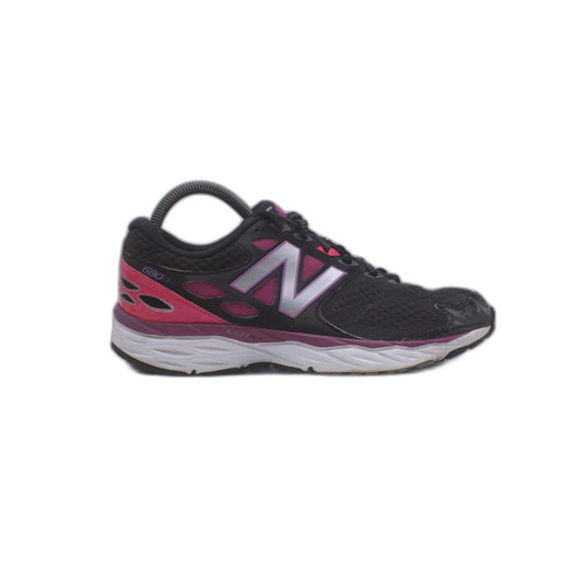 New Balance Women's 680 V3 Tech Ride Black Sneaker