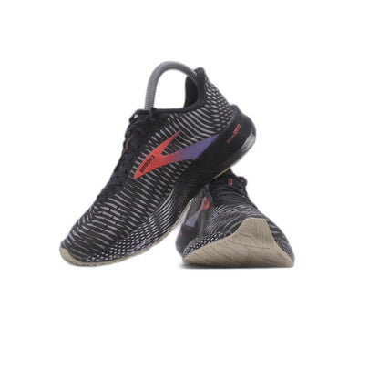 Brooks Levitate 5 Sneaker