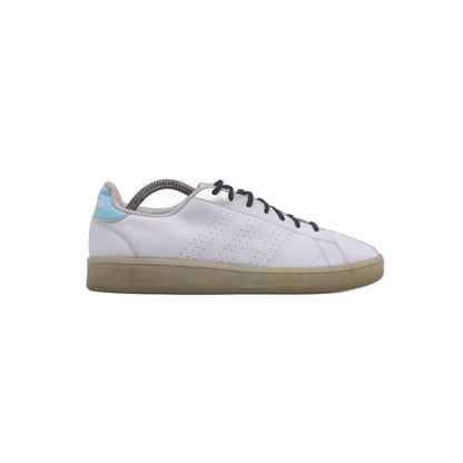 Adidas Advantage White And University Blue Shoe