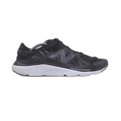 New Balance Black & White Women's Speedride Running Shoe