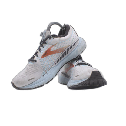Brooks Adrenaline GTS 21 White Running Shoe