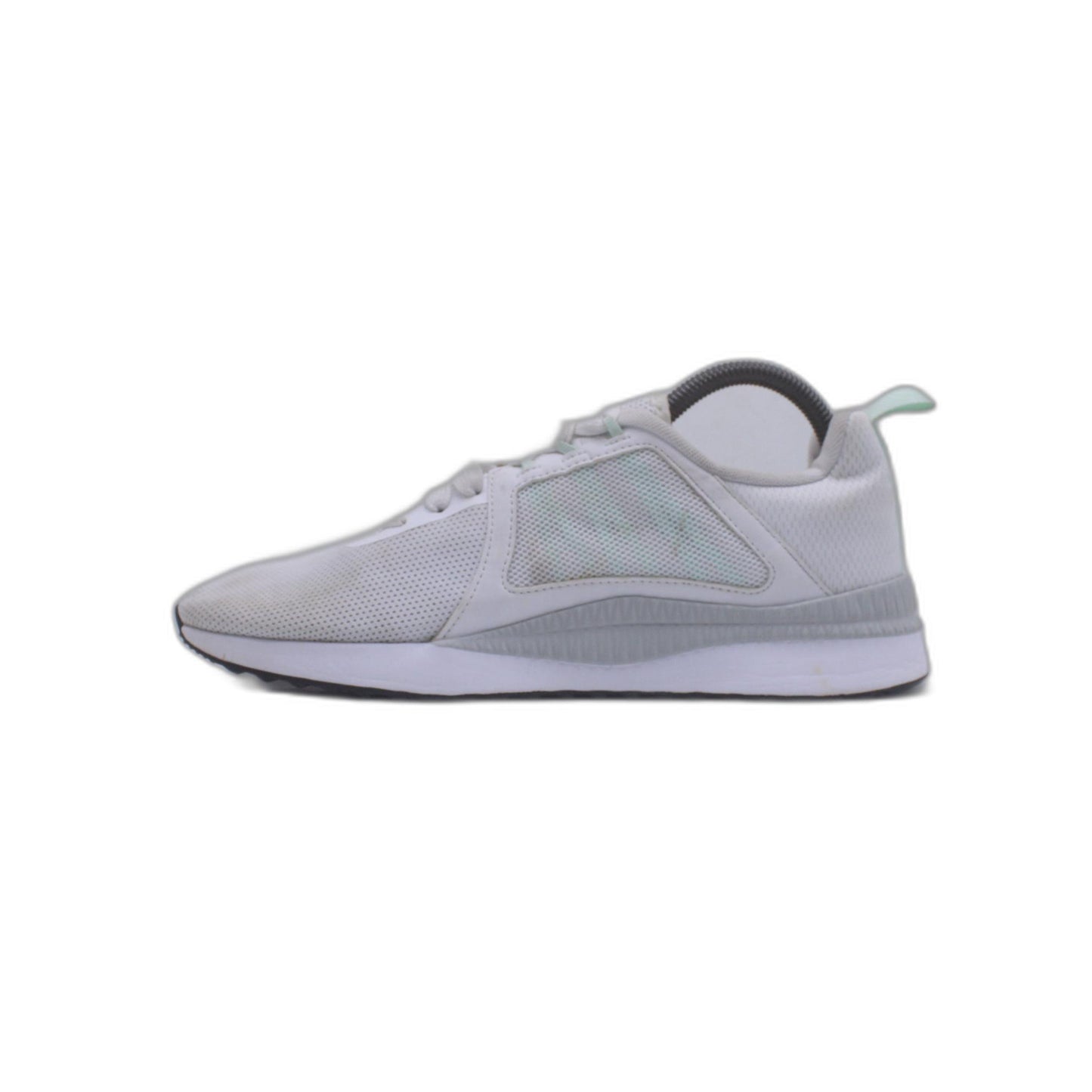 Puma Women  Pacer Net Cage Sneaker