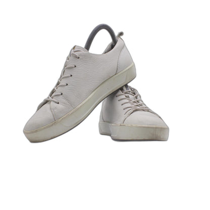 ECCO Soft 8 Leather Sneaker