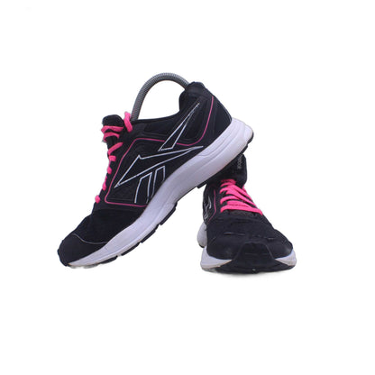 Reebok Black Sneaker