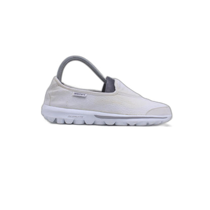 Skechers Women’s  Goga Mat GO WALK Classic Slip-Ons