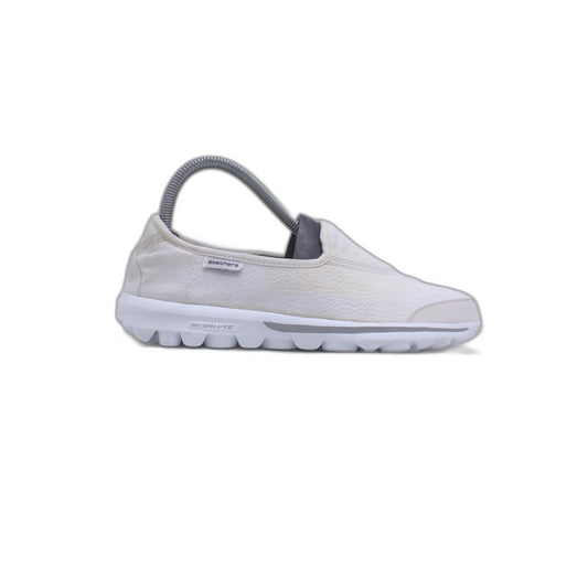 Skechers Women’s  Goga Mat GO WALK Classic Slip-Ons