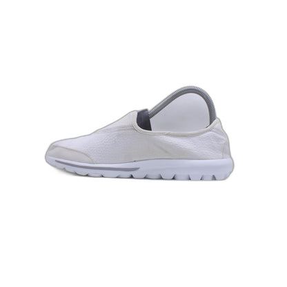 Skechers Women’s  Goga Mat GO WALK Classic Slip-Ons