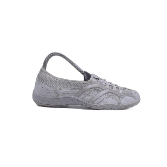 Sketchers Breathe Easy Metallic Gray Relaxed Fit Comfort Shoe