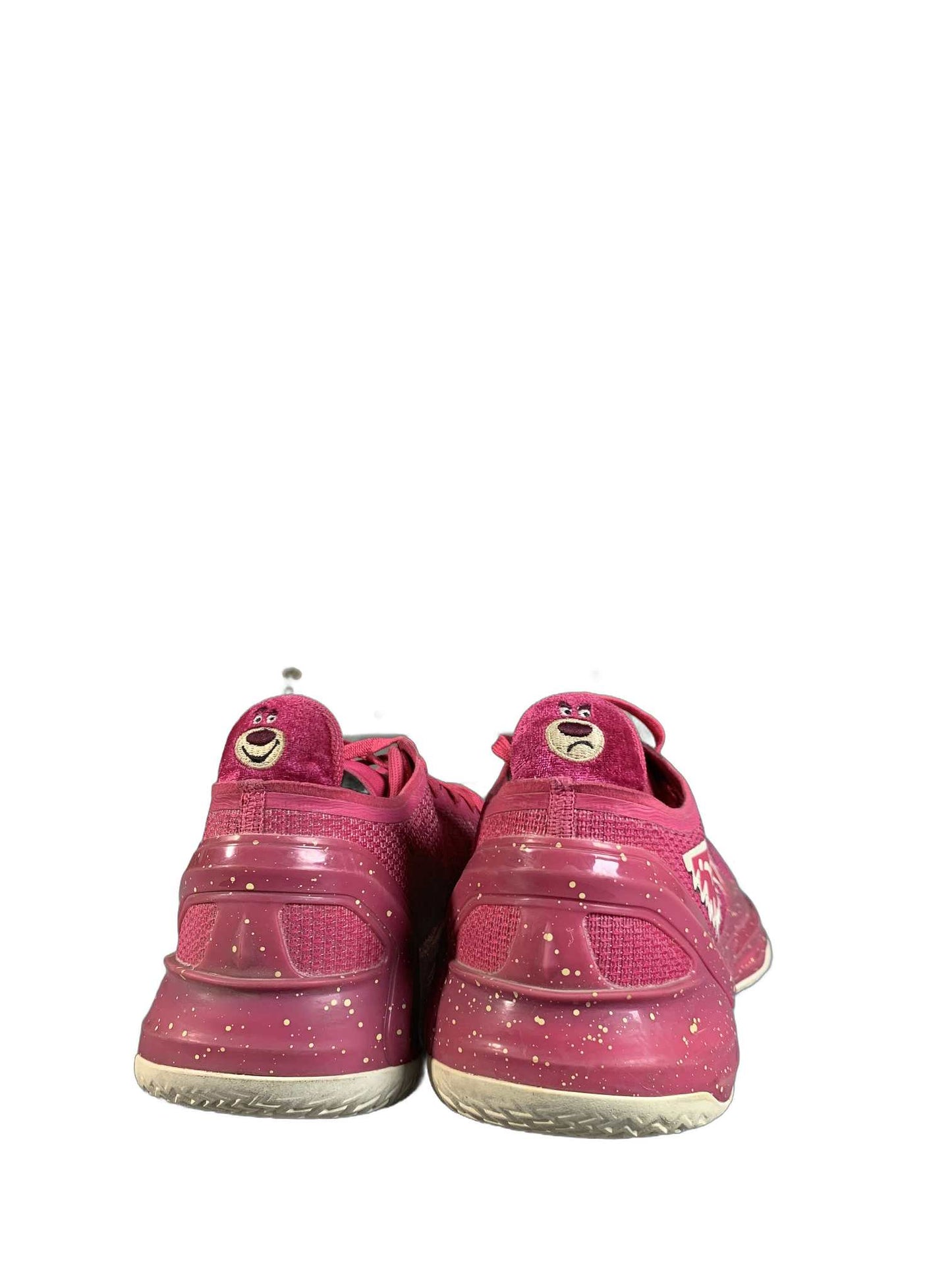 Li-Ning Liren 4 V2 Low "Strawberry Bear Sneaker