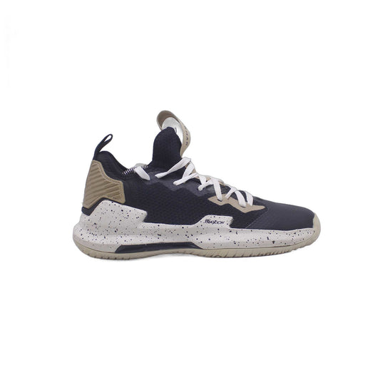 Tarmak Traxion Basketball Shoe