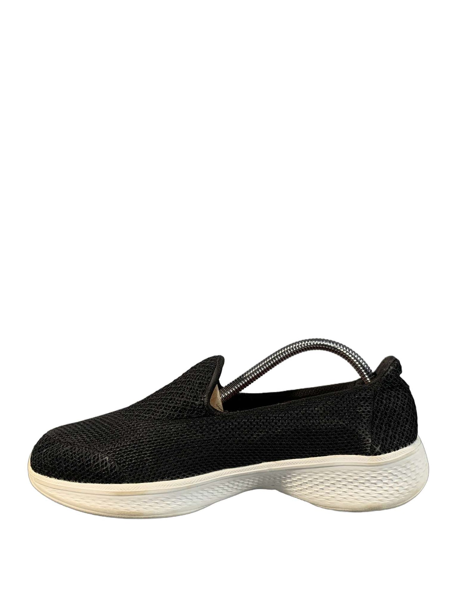 Skechers Goga Max Shoe