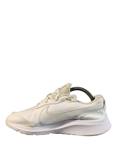 Nike Soft Run Fast Sneaker