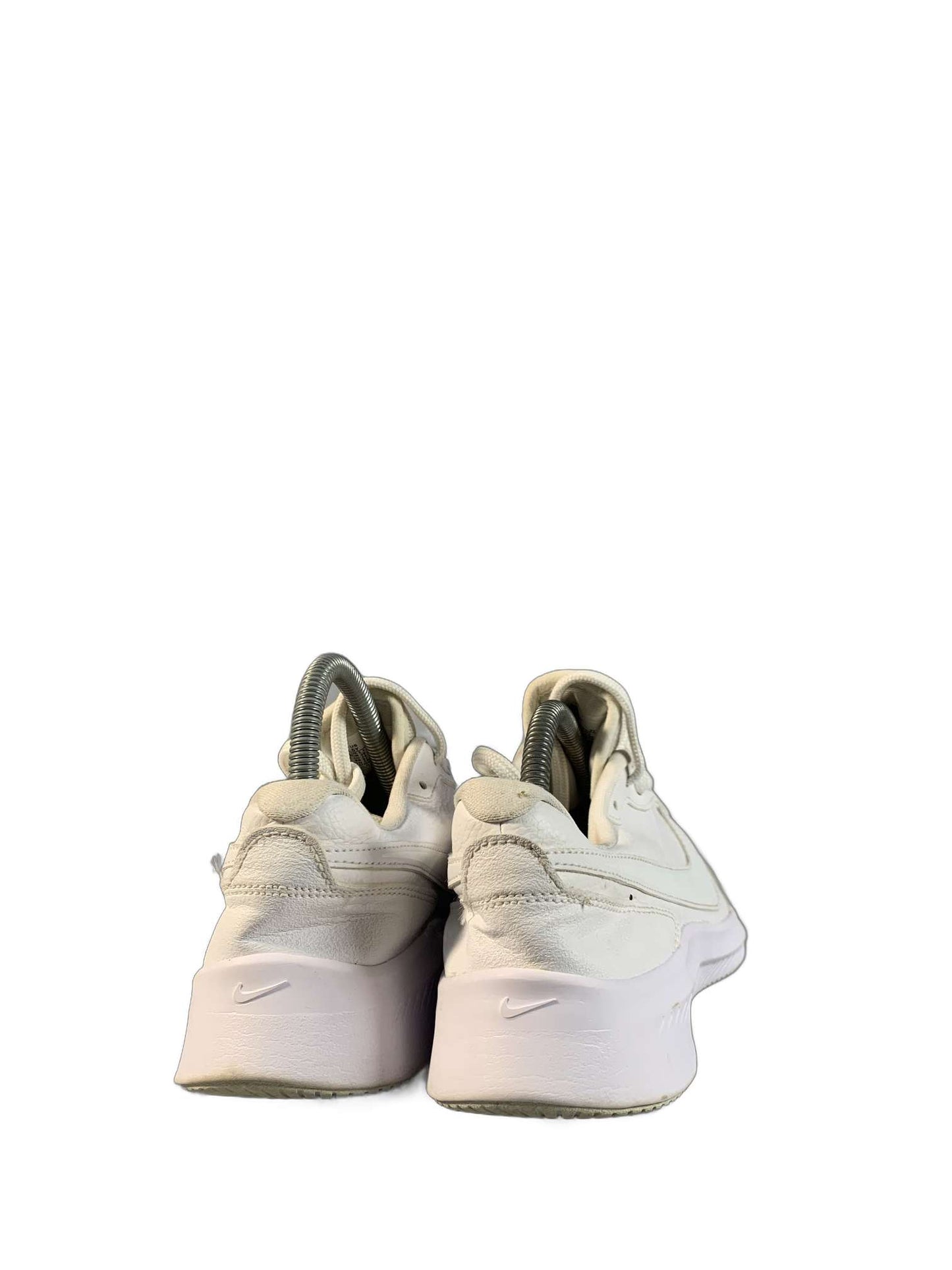 Nike Soft Run Fast Sneaker