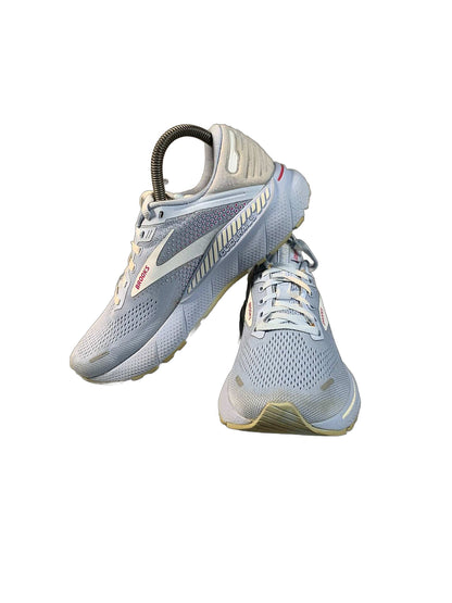 Brooks Guiderails 22 Sneaker