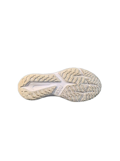 Nike Star Runner Sneaker