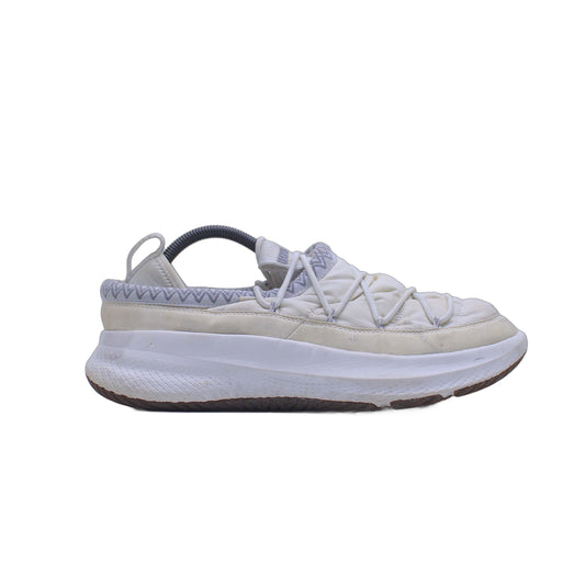 UGG CA78 TAILLE 12 1136594 NEUVE SHOE