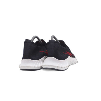 X-touch Black Slip On