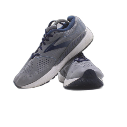 Brooks Beast 20 Gray Running Shoe