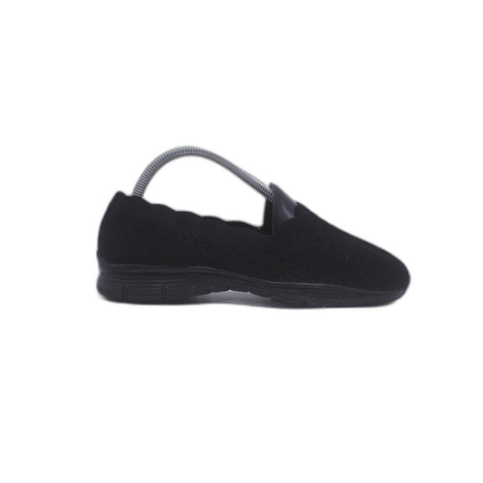 Skechers Black Shoe