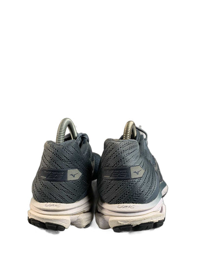 Mizuno Wave Rider 23 Sneaker