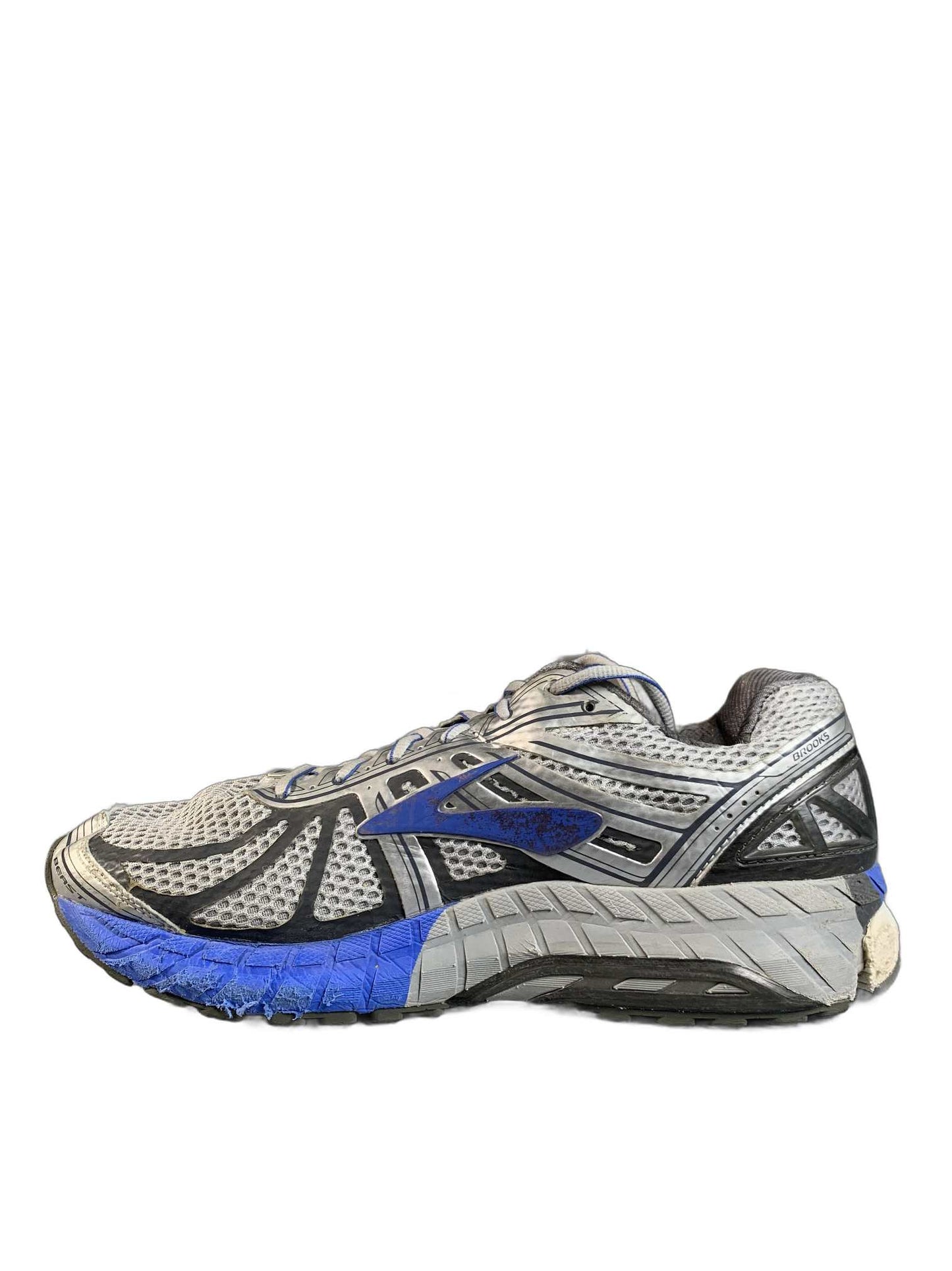 Brooks Beast Sneaker