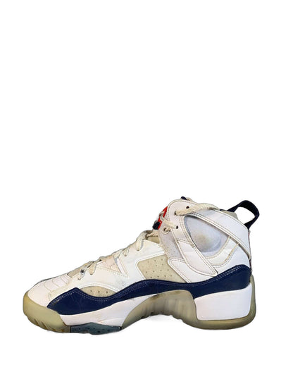 Jordan Jumpman Two Trey 'USA' sneake