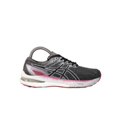 Asics GT 2000 Gray Sneaker