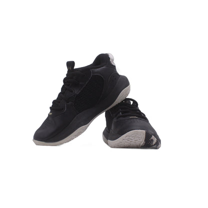 Under Armour Lockdown 6 Basketball Shoe