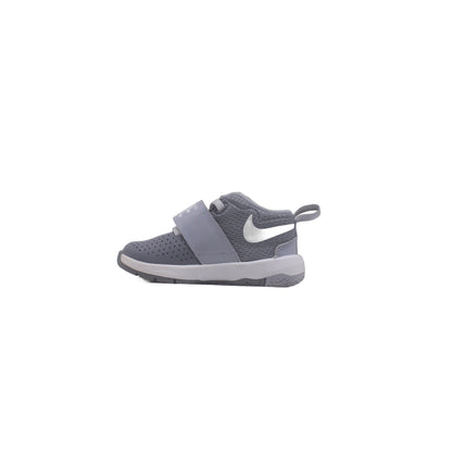 Nike Team Hustle D8 Toddler Shoe