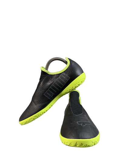 Puma Finesse Laceless Indoor/Astro Turf Shoe
