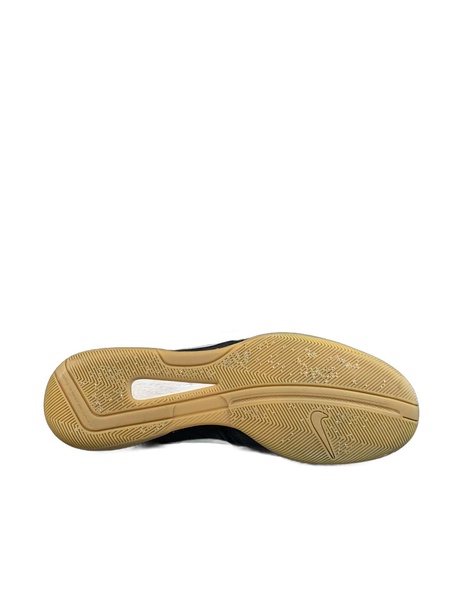 Nike Davinho indoor soccer shoe