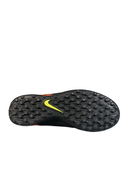 Nike Tiempo Football Indoor Shoe