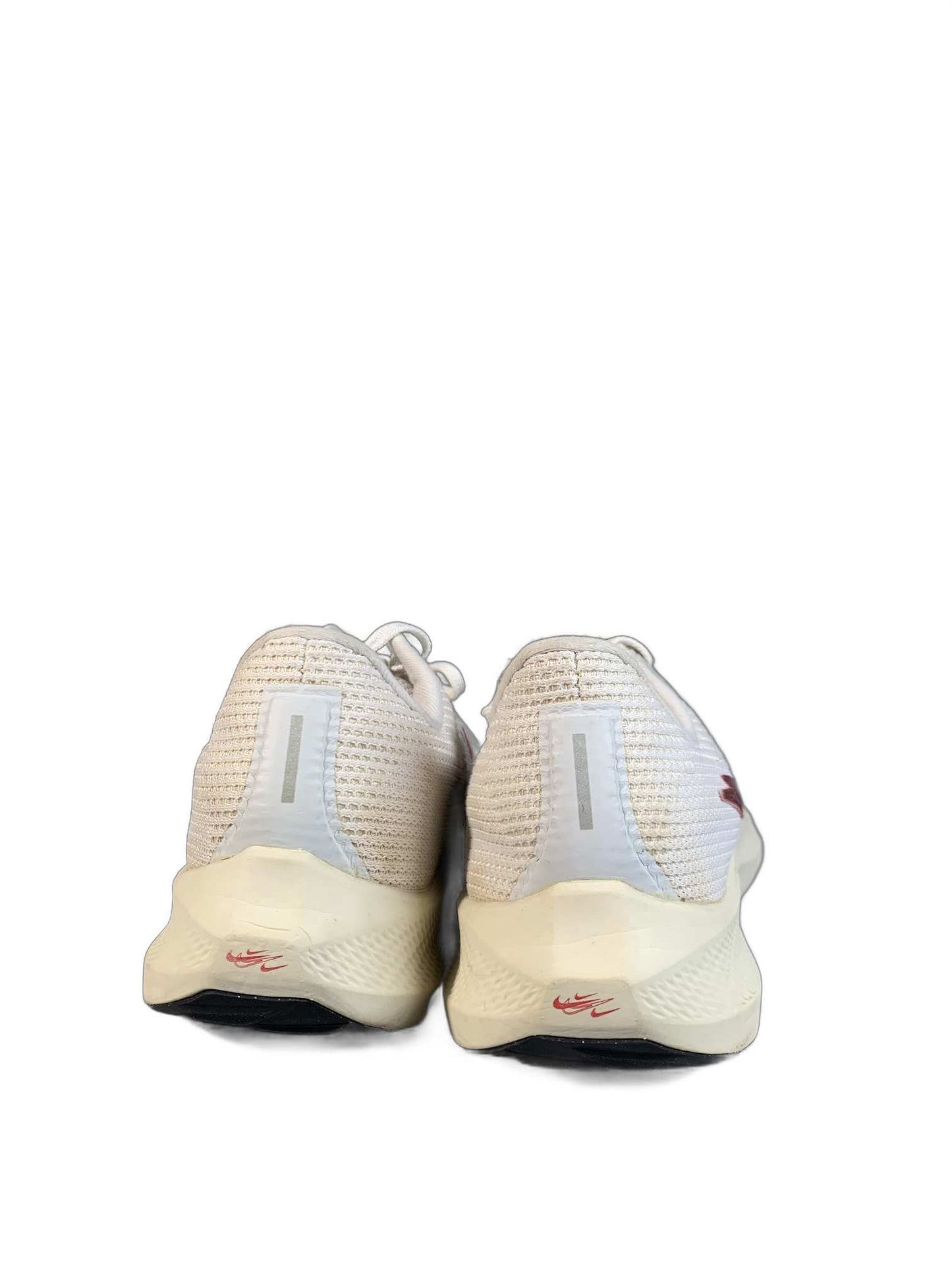Nike Air Zoom Pegasus 40 Sneaker