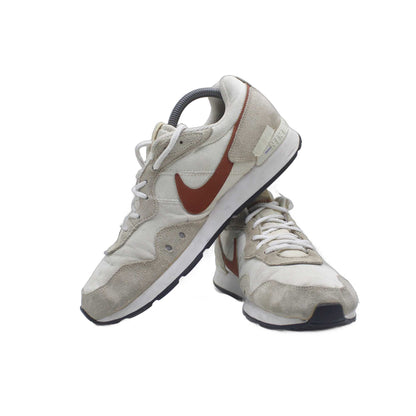 Nike Venture Runner Cream II Women’s Shoe