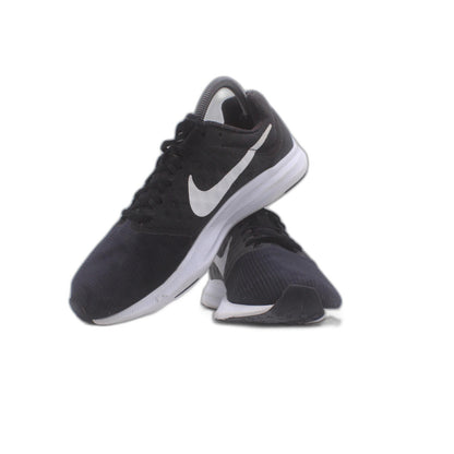 Nike Downshifter 7 Low Textile Trainer Shoe